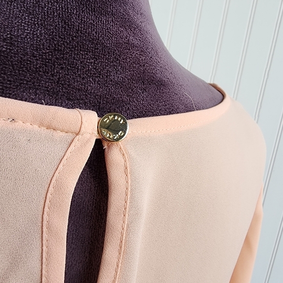 Cream 3/4 Sleeve Asymmetrical Tie Front Tunic - Picture 2 of 12